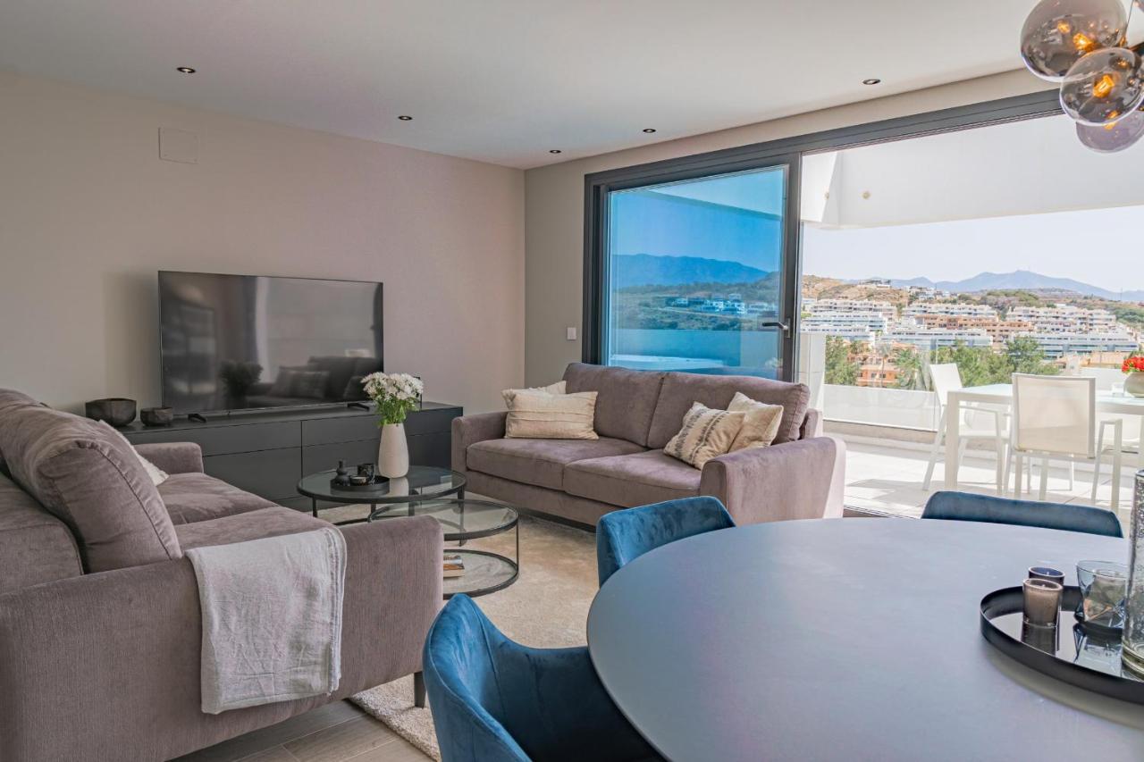 Magnificent Frontline Golf Penthouse In Navigolf La Cala De Mijas Apartment Exterior foto
