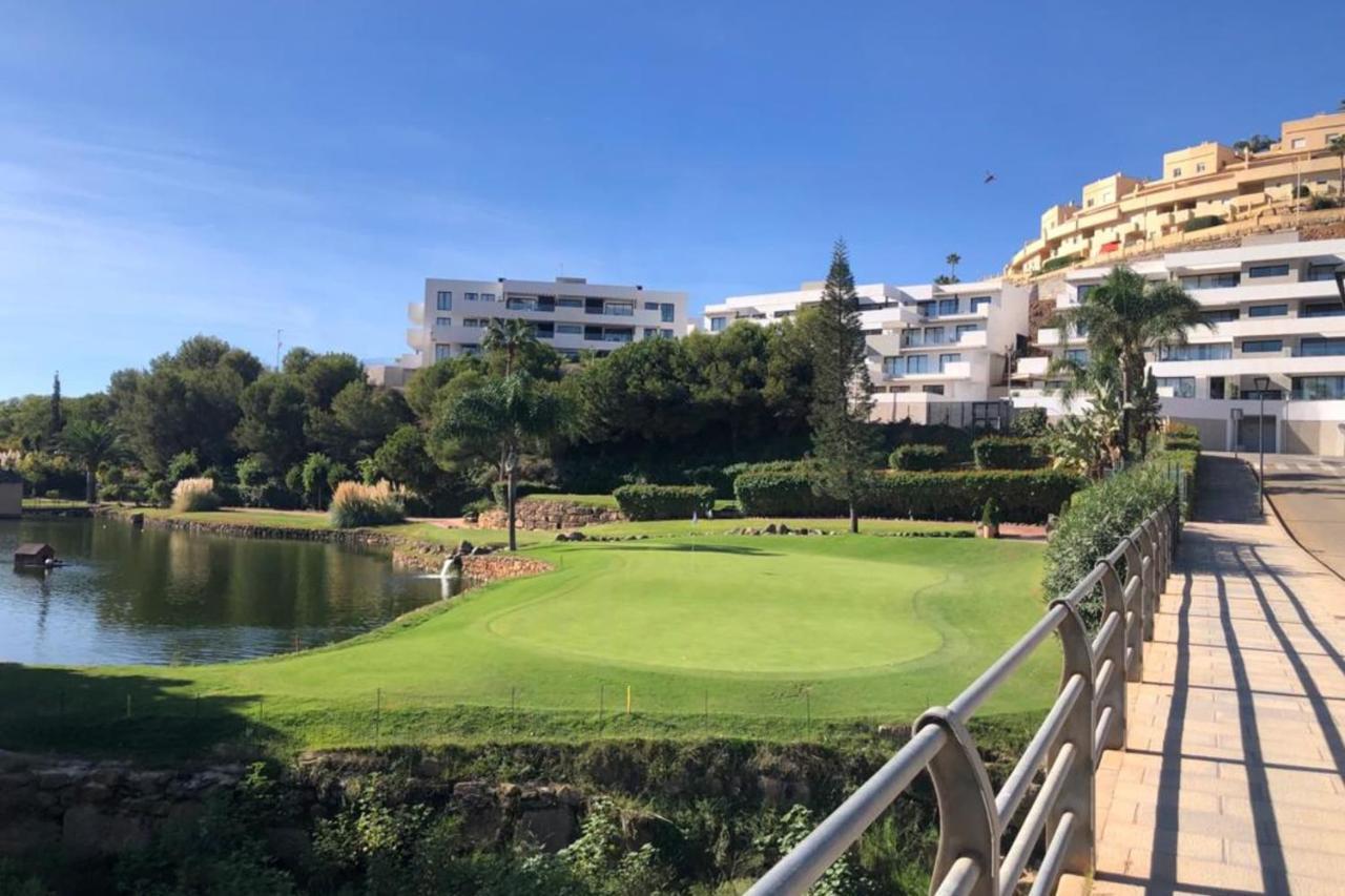 Magnificent Frontline Golf Penthouse In Navigolf La Cala De Mijas Apartment Exterior foto